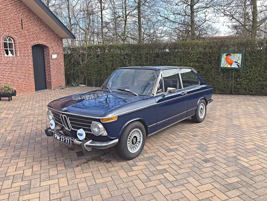 BMW 2002 1972 из Европы — купить под ключ