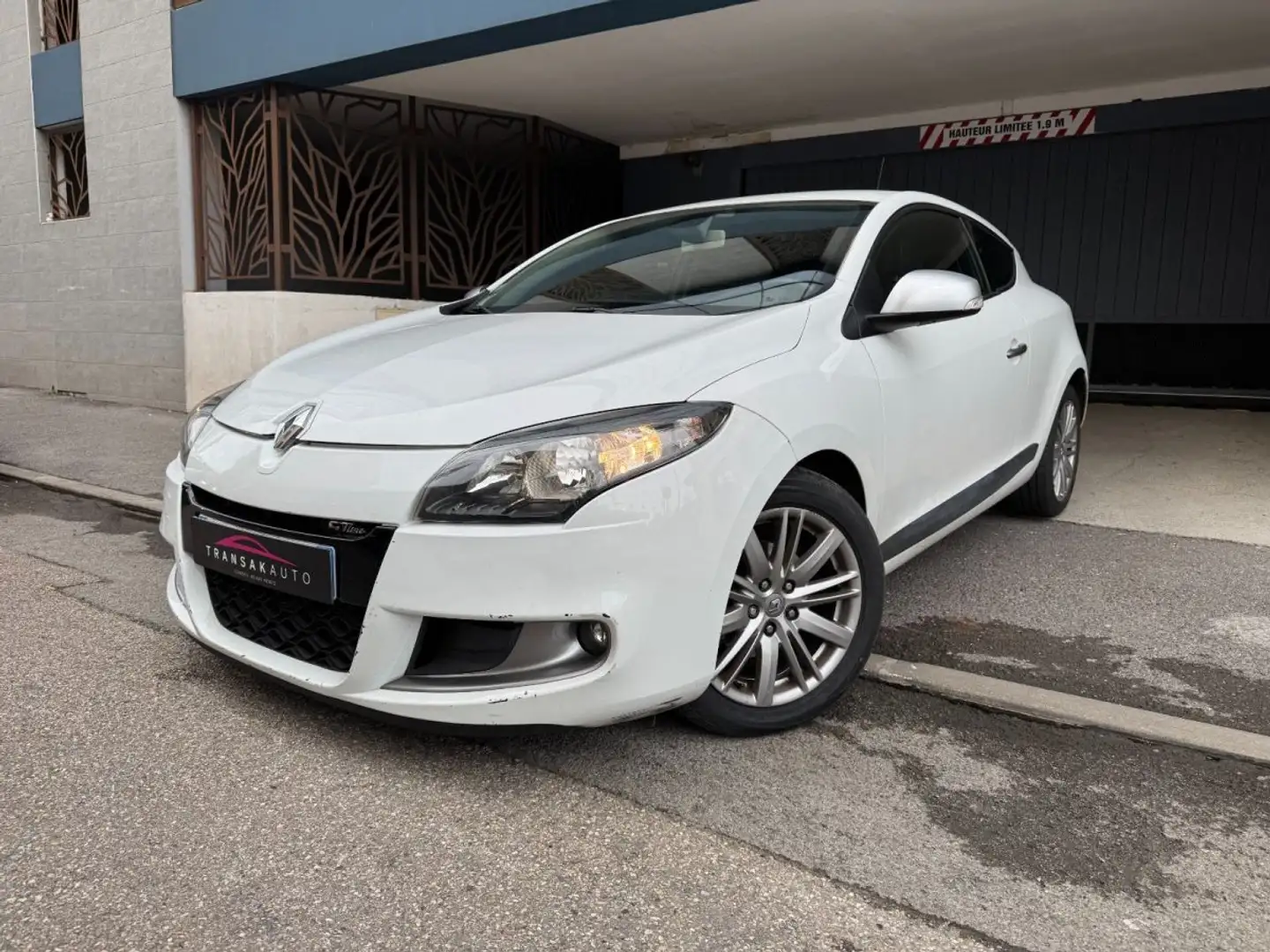 Renault Megane III COUPE 1.5l dCi 110 CV GT Line Weiß - 1