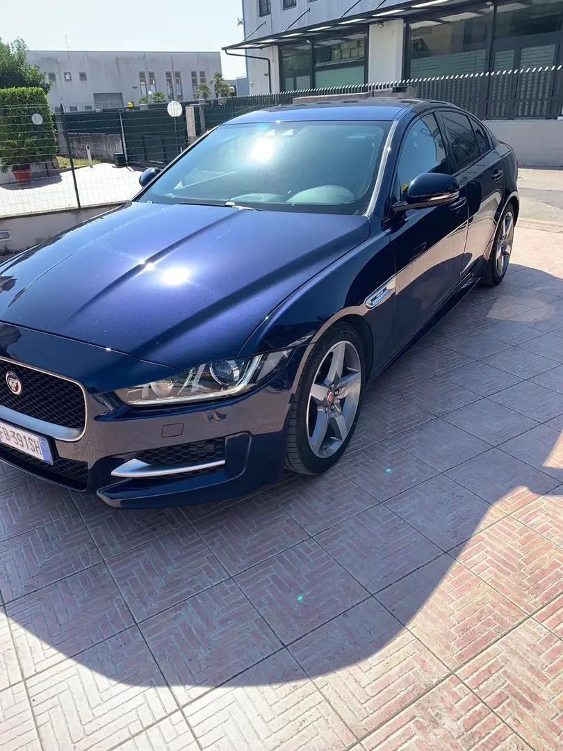 Jaguar XE 2.0d R-Sport 180cv auto Niebieski - 2