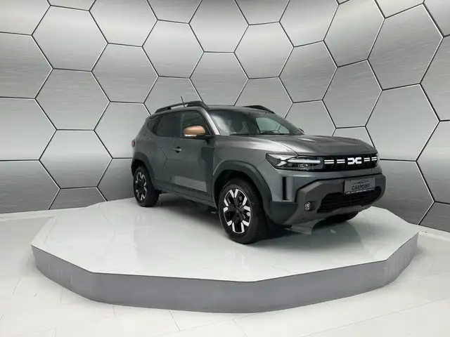 Dacia Duster view 8