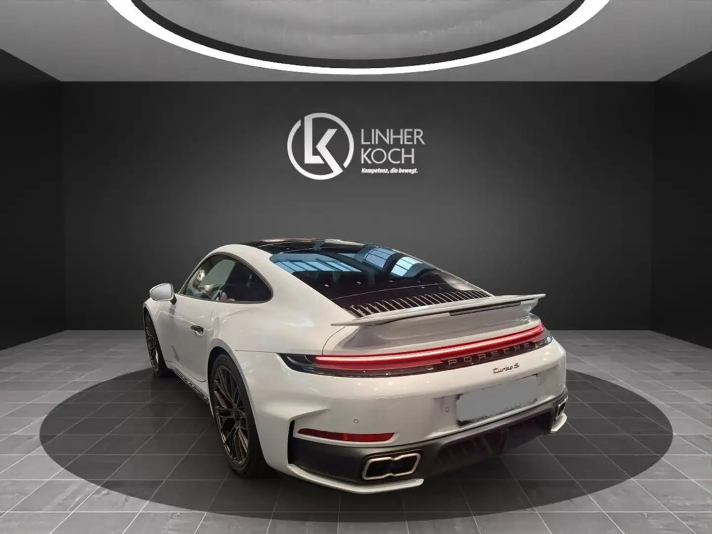 Porsche 911 (992.2) Turbo S ''PANO+SITZBELÜFTUNG+KERAMIK'' Grau - 2