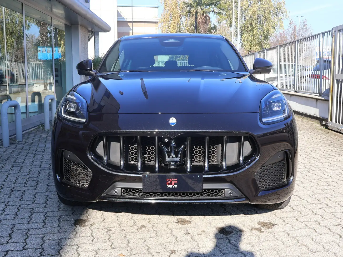 Maserati Grecale GT Hybrid 300 CV Noir - 2