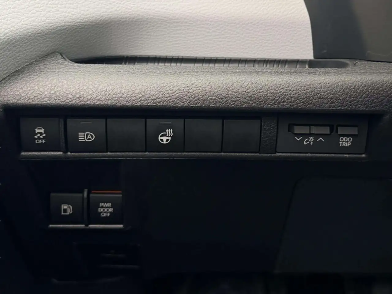 Toyota Sienna снимка Toyota Sienna