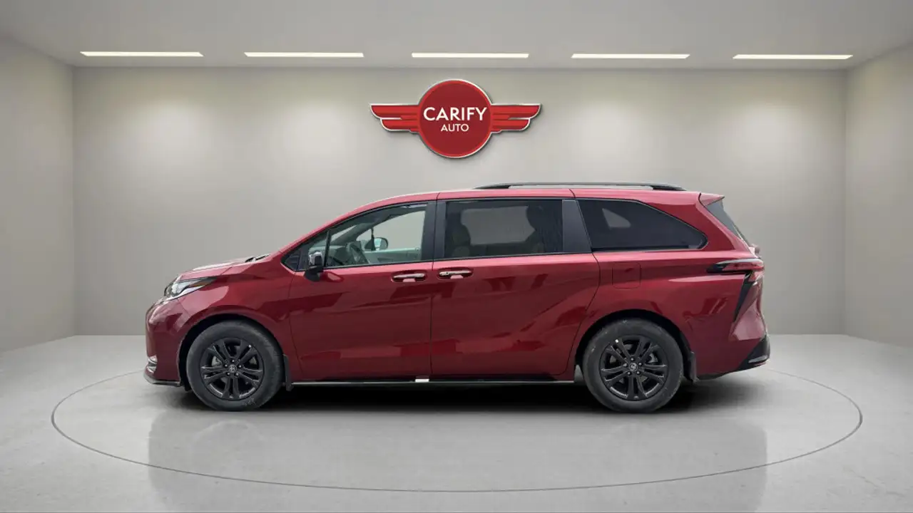 Toyota Sienna снимка Toyota Sienna