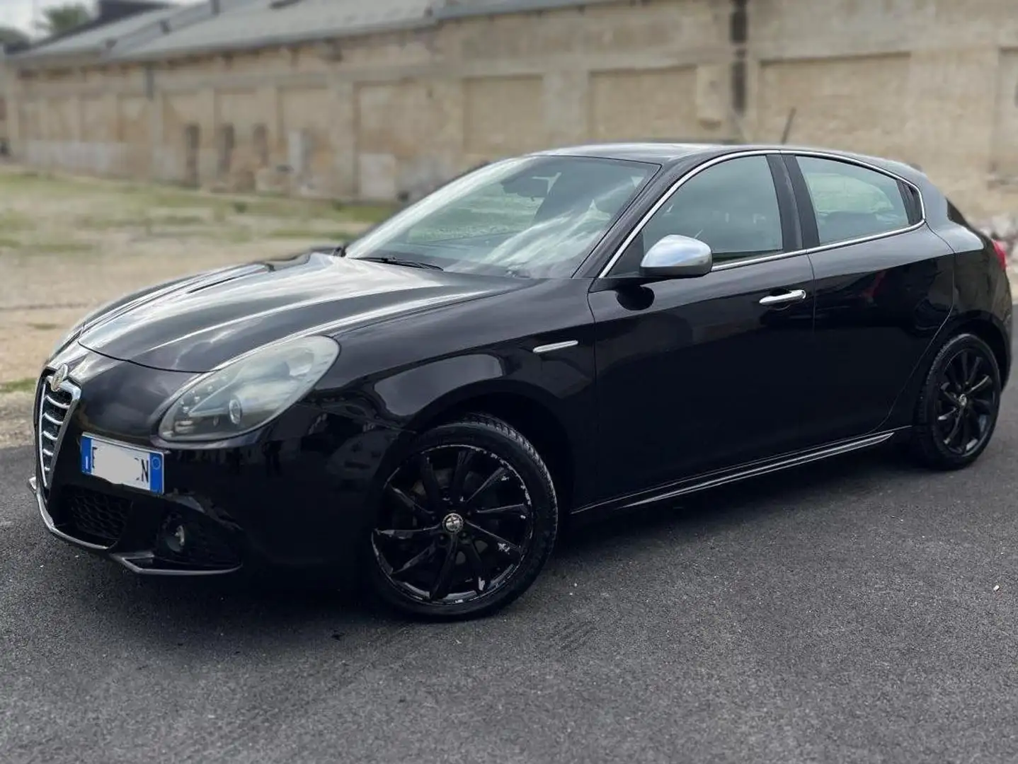 Alfa Romeo Giulietta Giulietta III 2010 2.0 jtdm-2 Progression 140cv Nero - 1