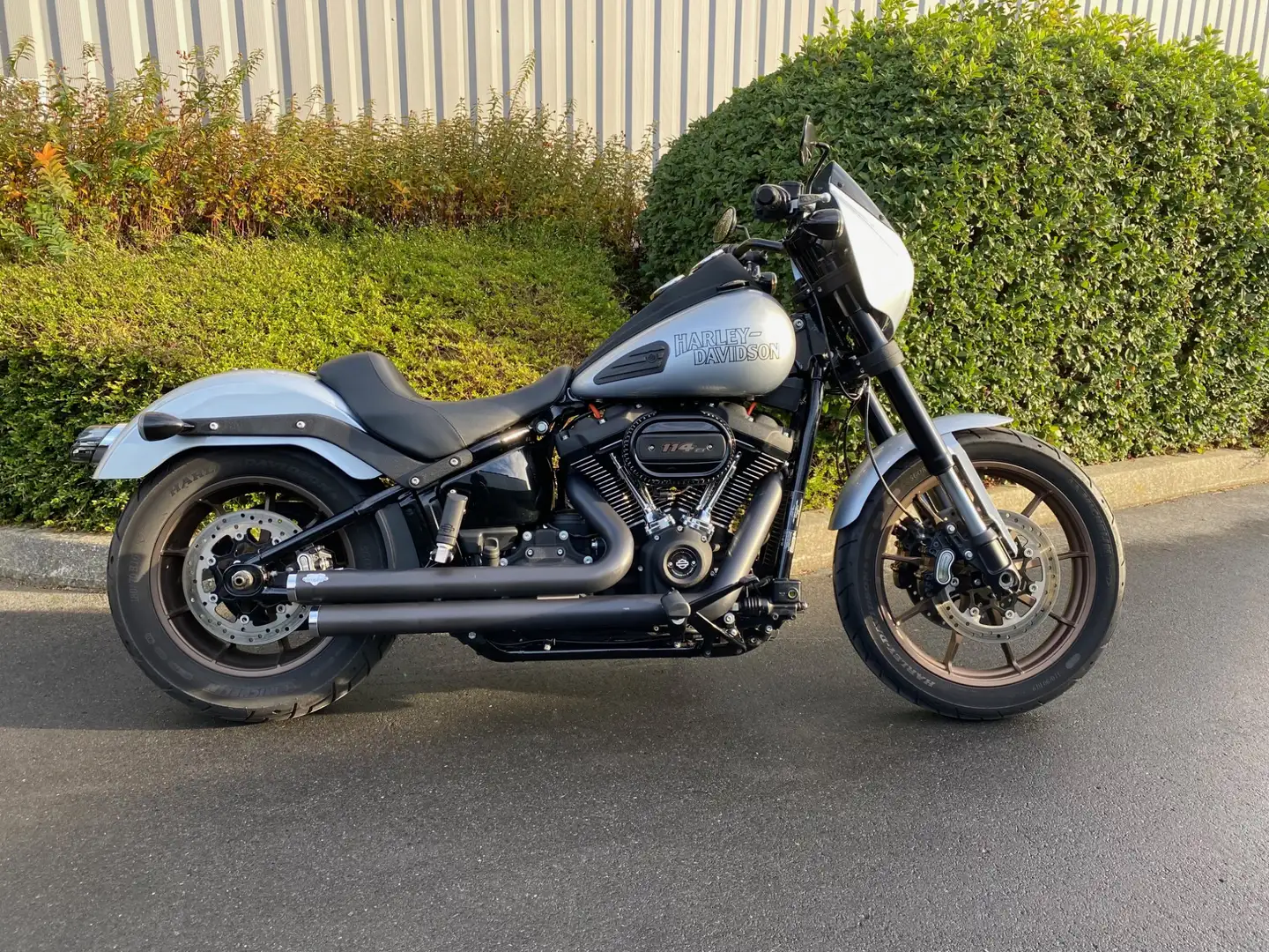 Harley-Davidson Low Rider Gris - 1