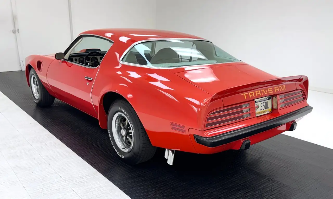 Pontiac Firebird Trans Am Coupe, foto 3