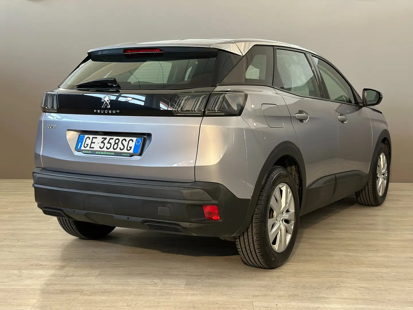 Peugeot 3008 1.5 BlueHDi Active Business 130CV EAT8 Grigio - 2