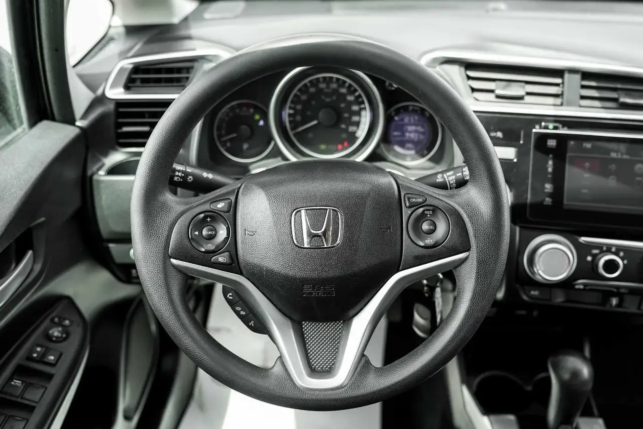 Honda Fit снимка Honda Fit