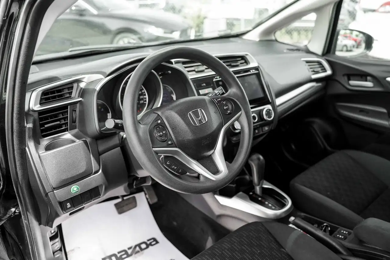 Honda Fit снимка Honda Fit