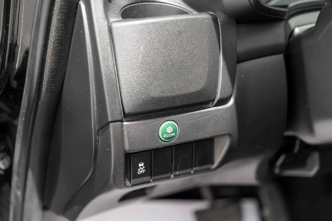 Honda Fit снимка Honda Fit