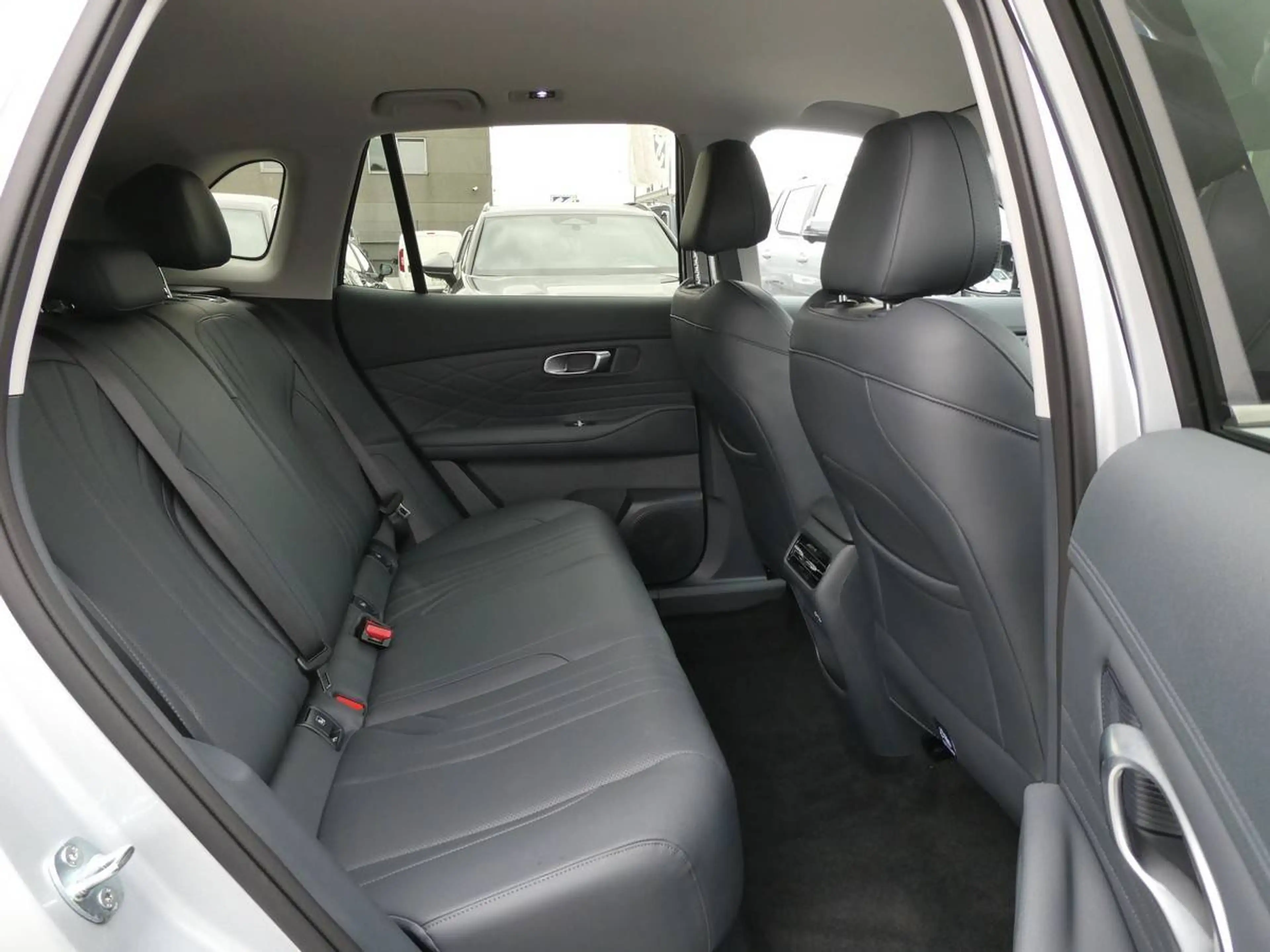 Geely Starray EM-i 1.5i PHEV 262pk Automaat Pro ACC BLIS Leder 360 Cam (64384) — photo 12