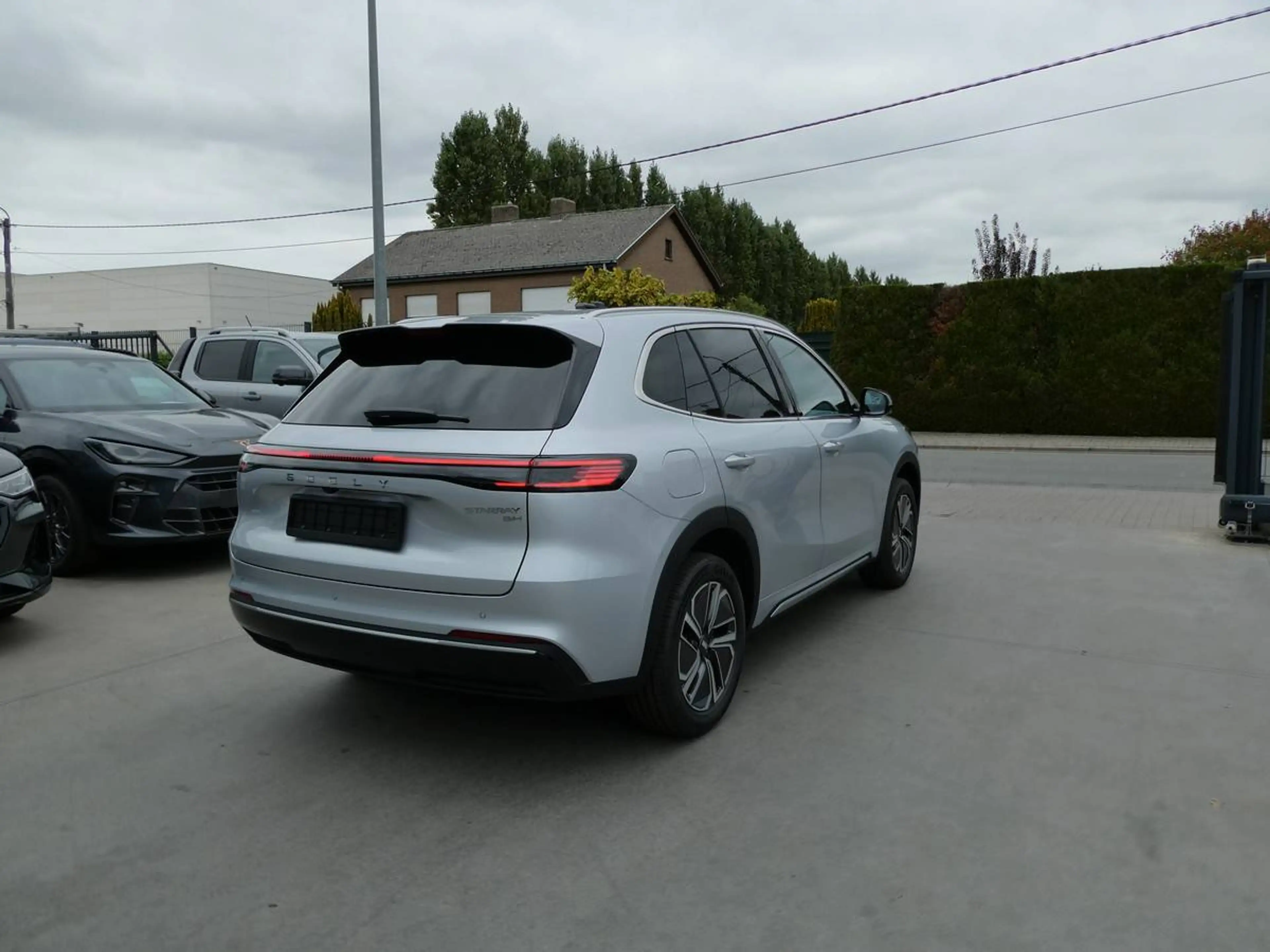 Geely Starray EM-i 1.5i PHEV 262pk Automaat Pro ACC BLIS Leder 360 Cam (64384) — photo 5