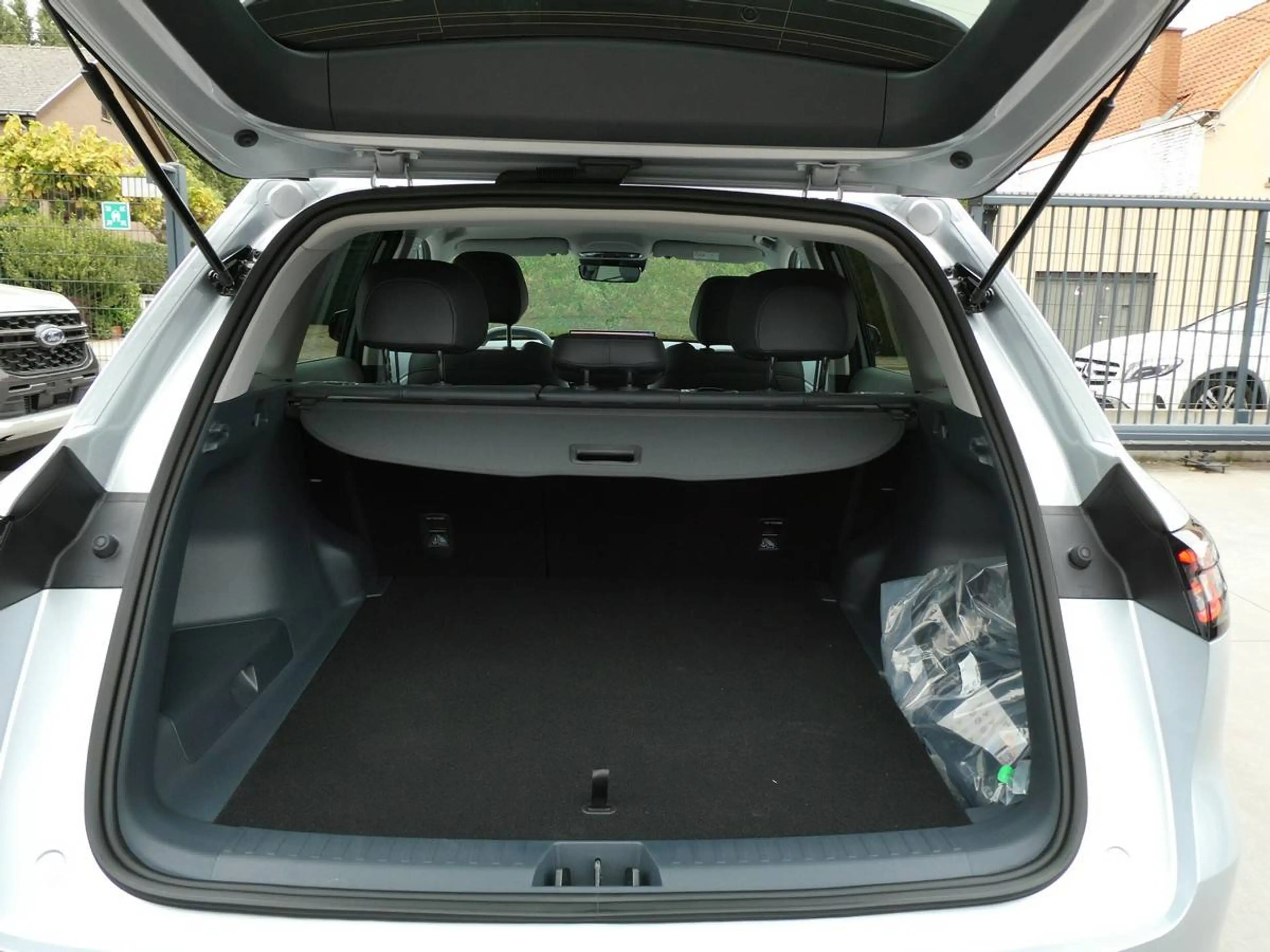 Geely Starray EM-i 1.5i PHEV 262pk Automaat Pro ACC BLIS Leder 360 Cam (64384) — photo 13