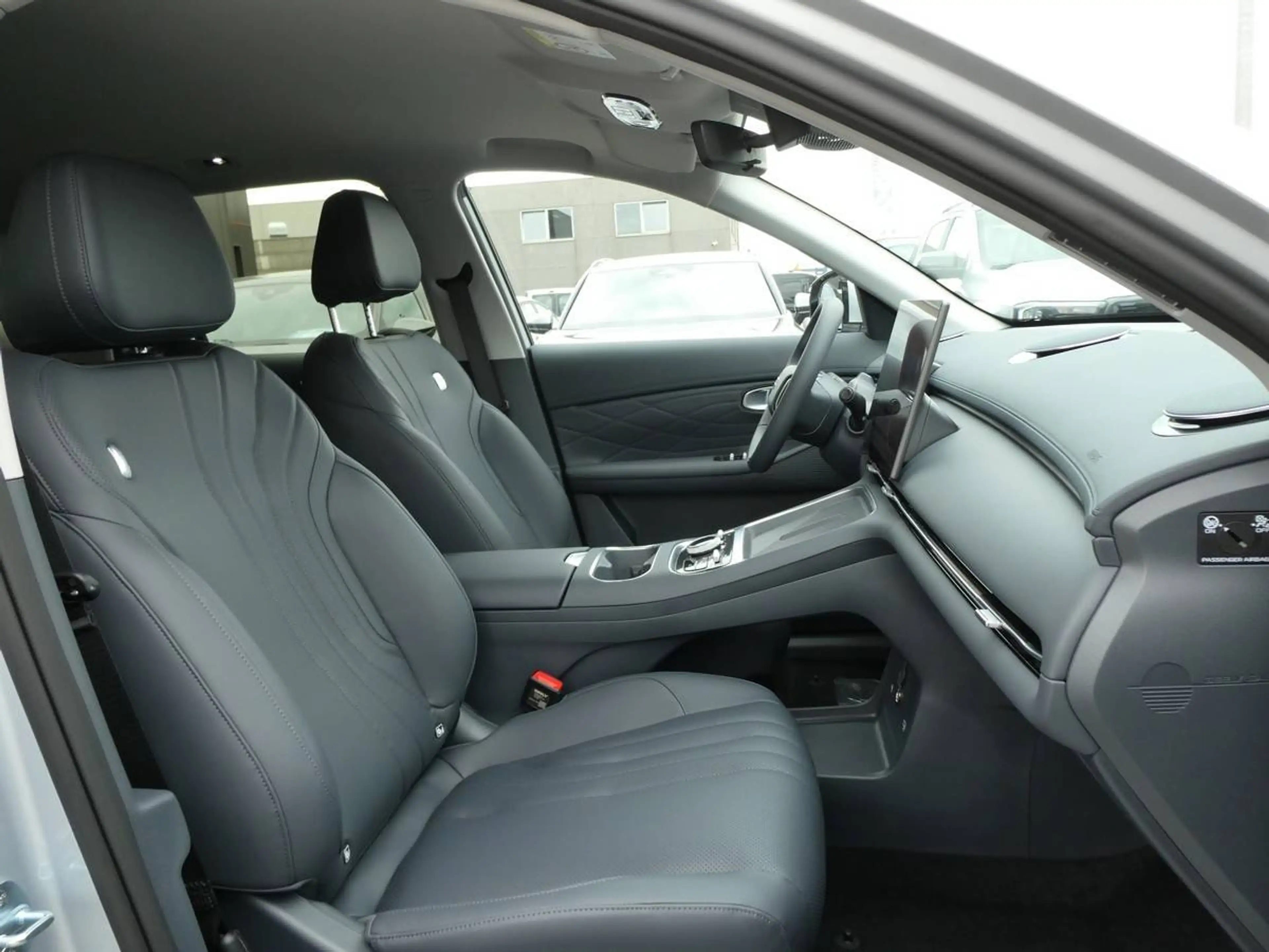 Geely Starray EM-i 1.5i PHEV 262pk Automaat Pro ACC BLIS Leder 360 Cam (64384) — photo 9