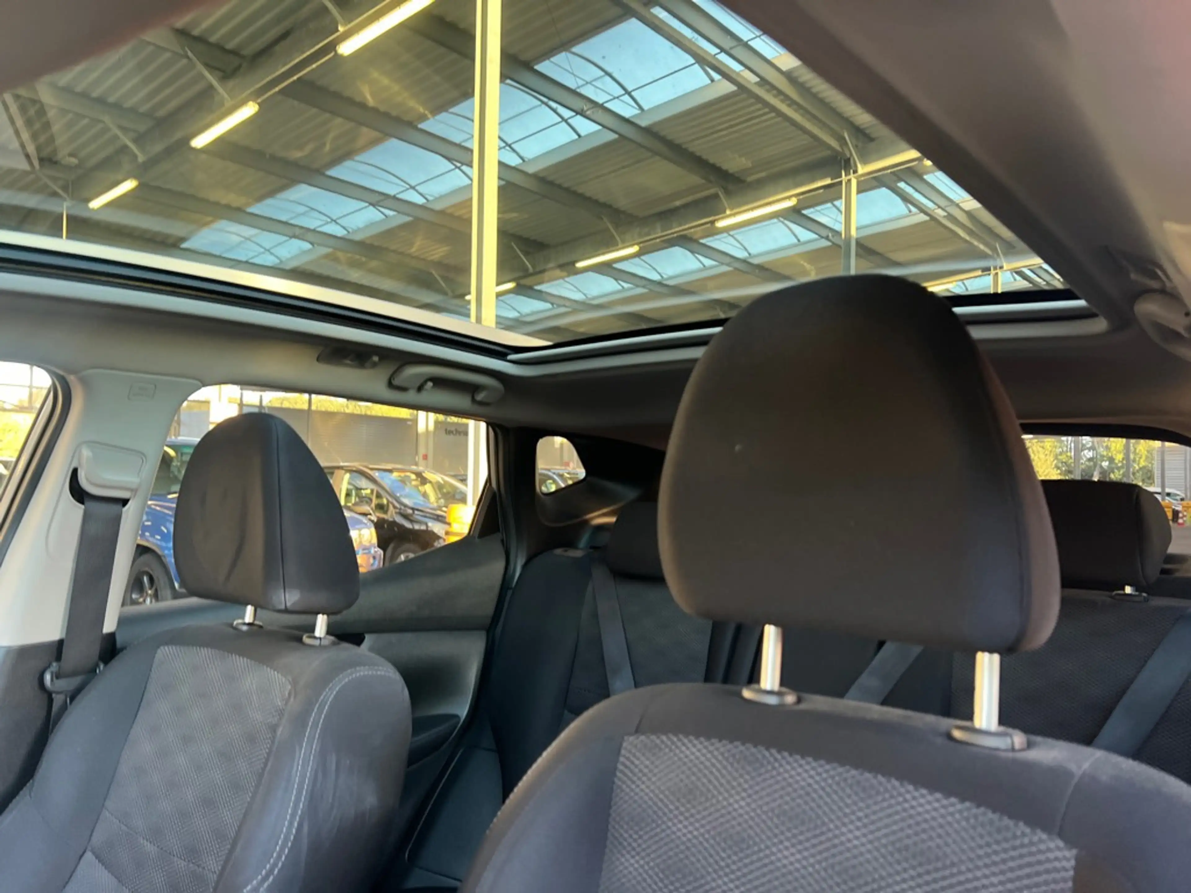 Nissan Qashqai 1.2 Connect Edition|AUT|PANO|360•|LED|NAVI|PSENSOR — photo 6
