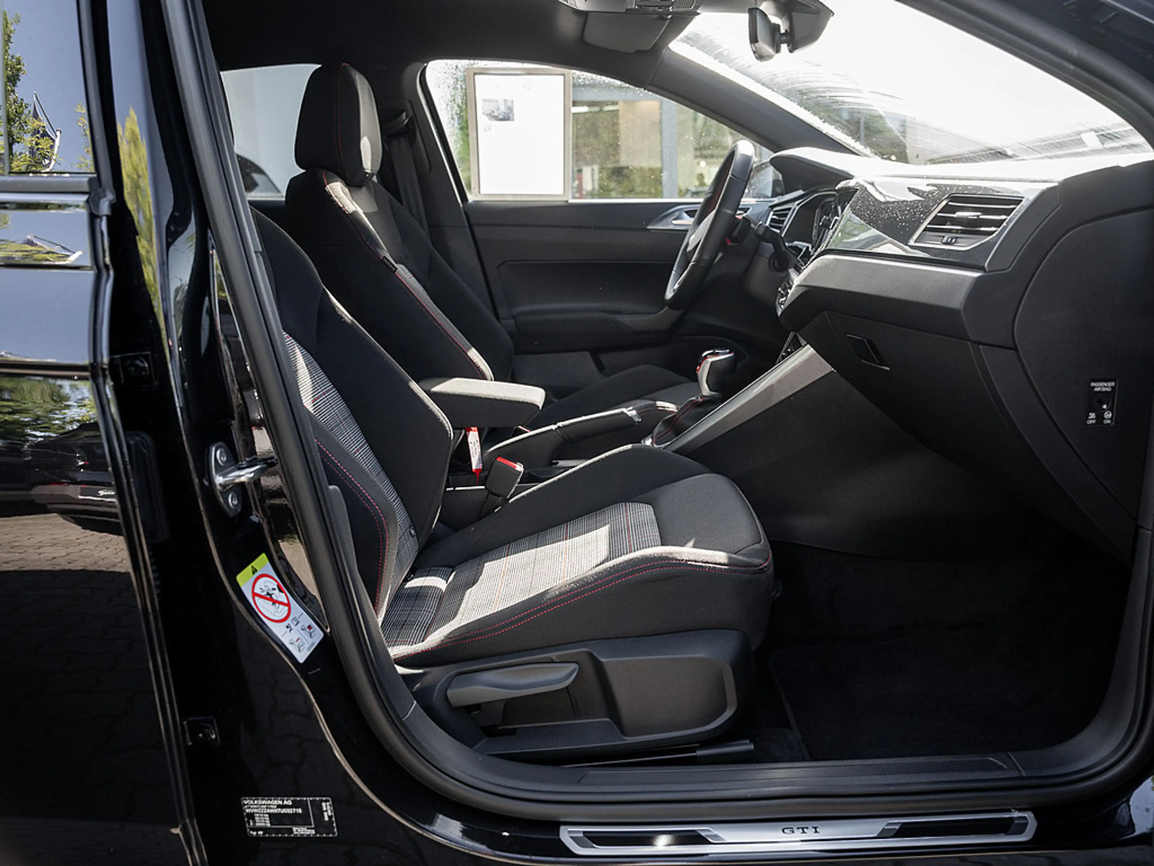 Volkswagen Polo GTI MATRIX-LED ACC KAMERA SHZ PDC KLIMA — photo 2