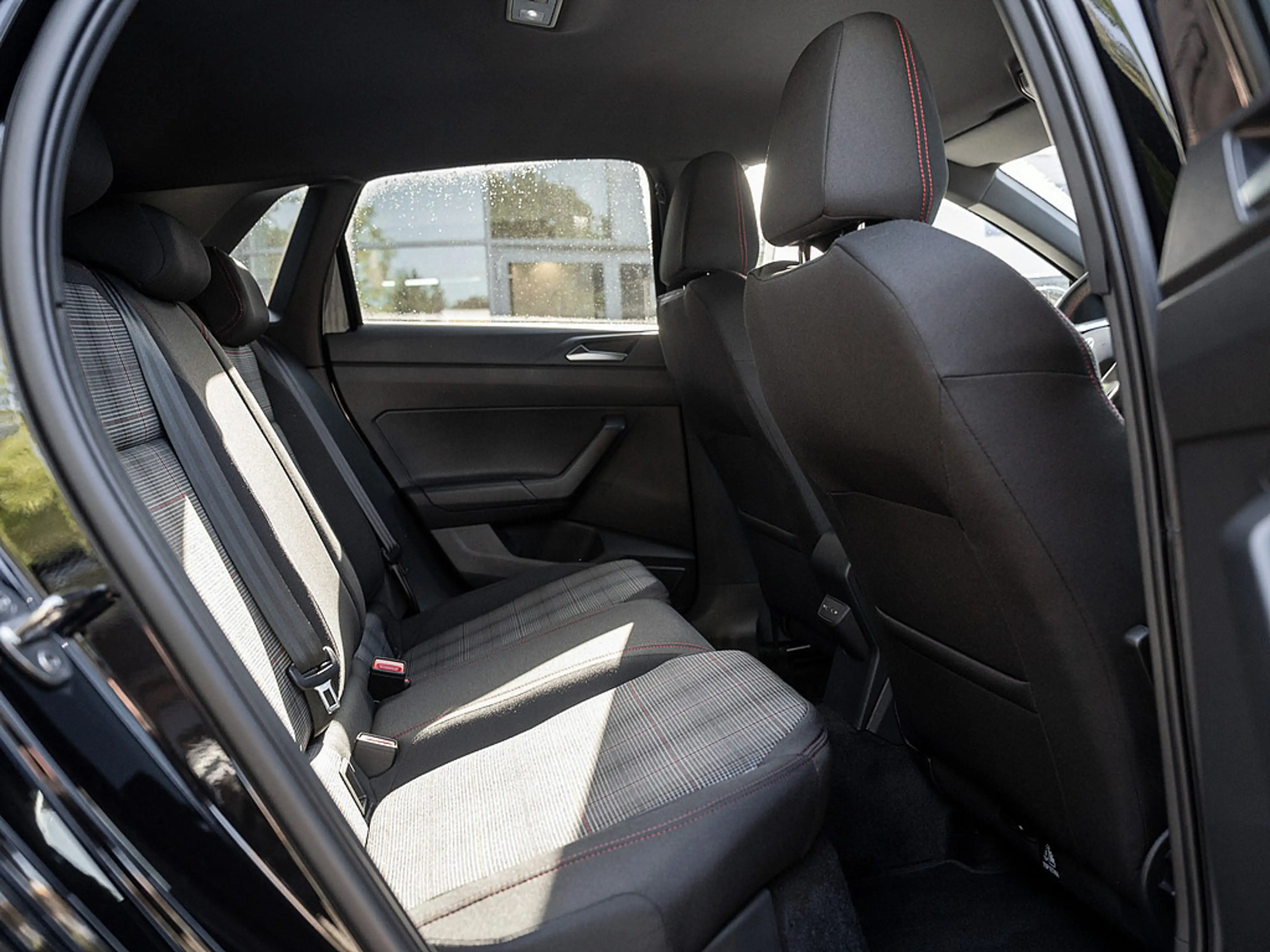 Volkswagen Polo GTI MATRIX-LED ACC KAMERA SHZ PDC KLIMA — photo 4