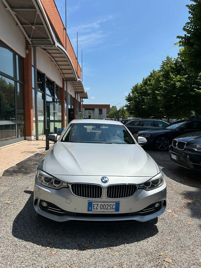 BMW 420 420d xDrive Coupé Msport Plateado - 2