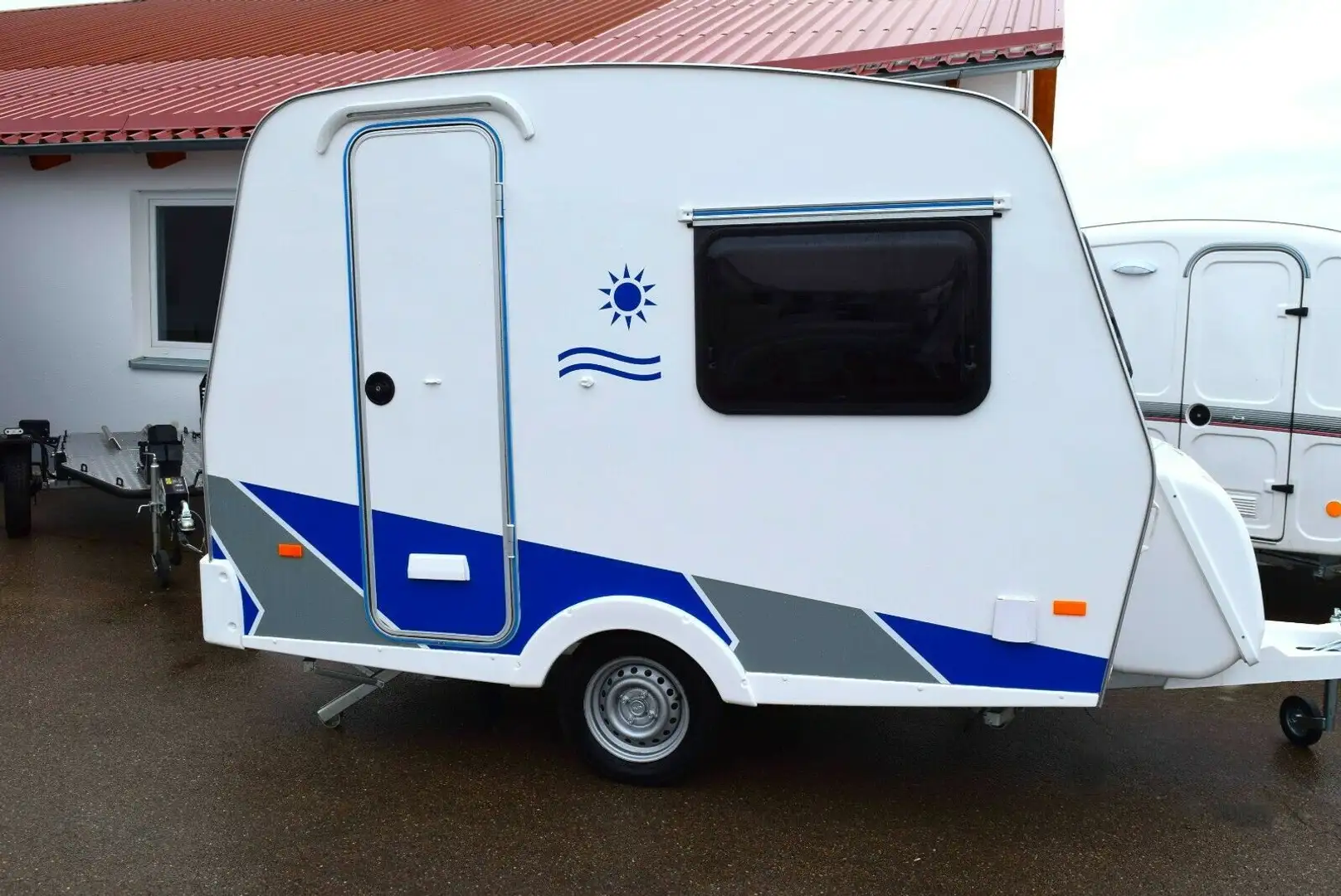 Niewiadow Wohnwagen 850kg / N126 NT-S / Sandwich - 2