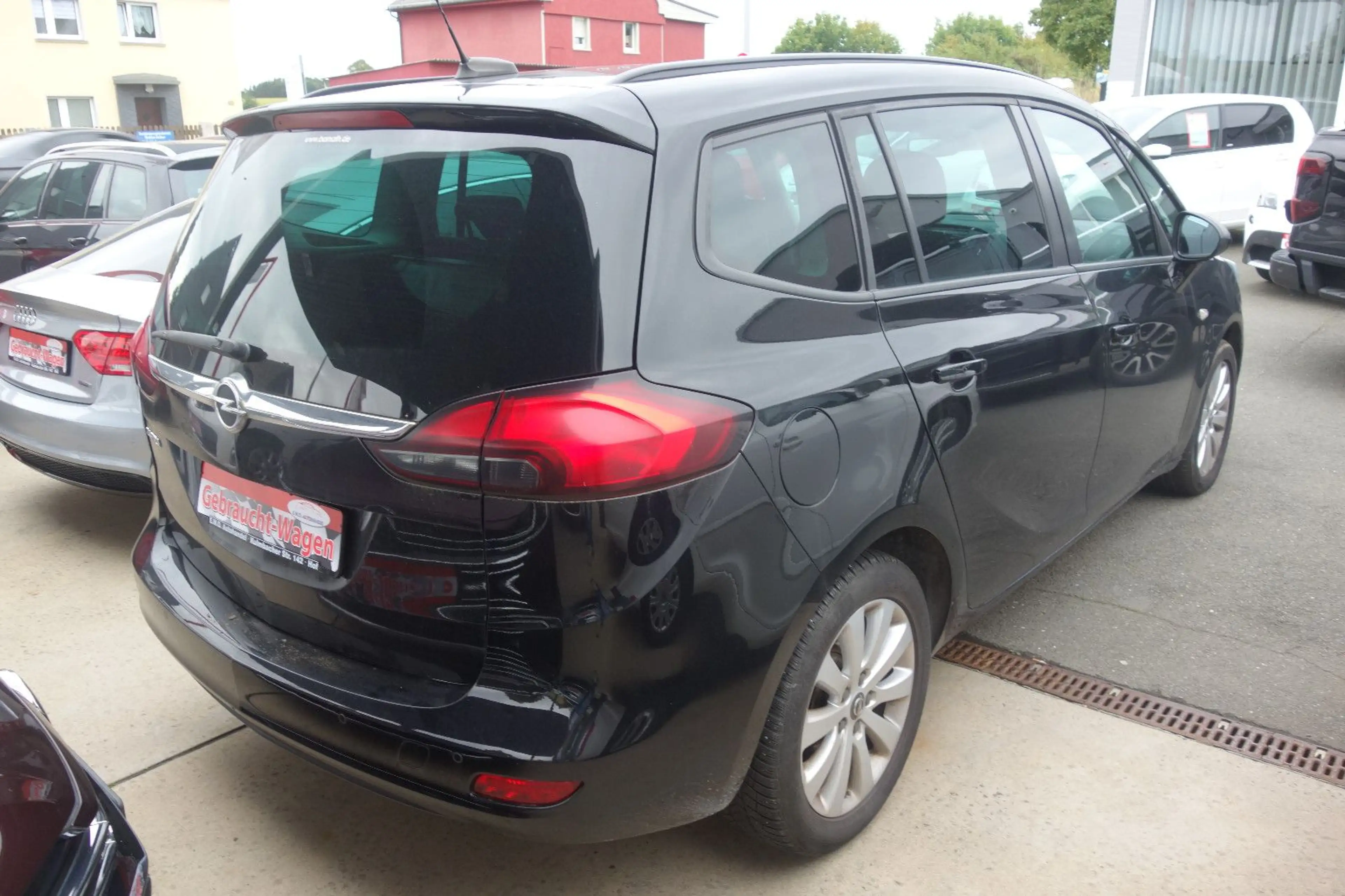 Opel Zafira C ON Start/Stop — photo 4