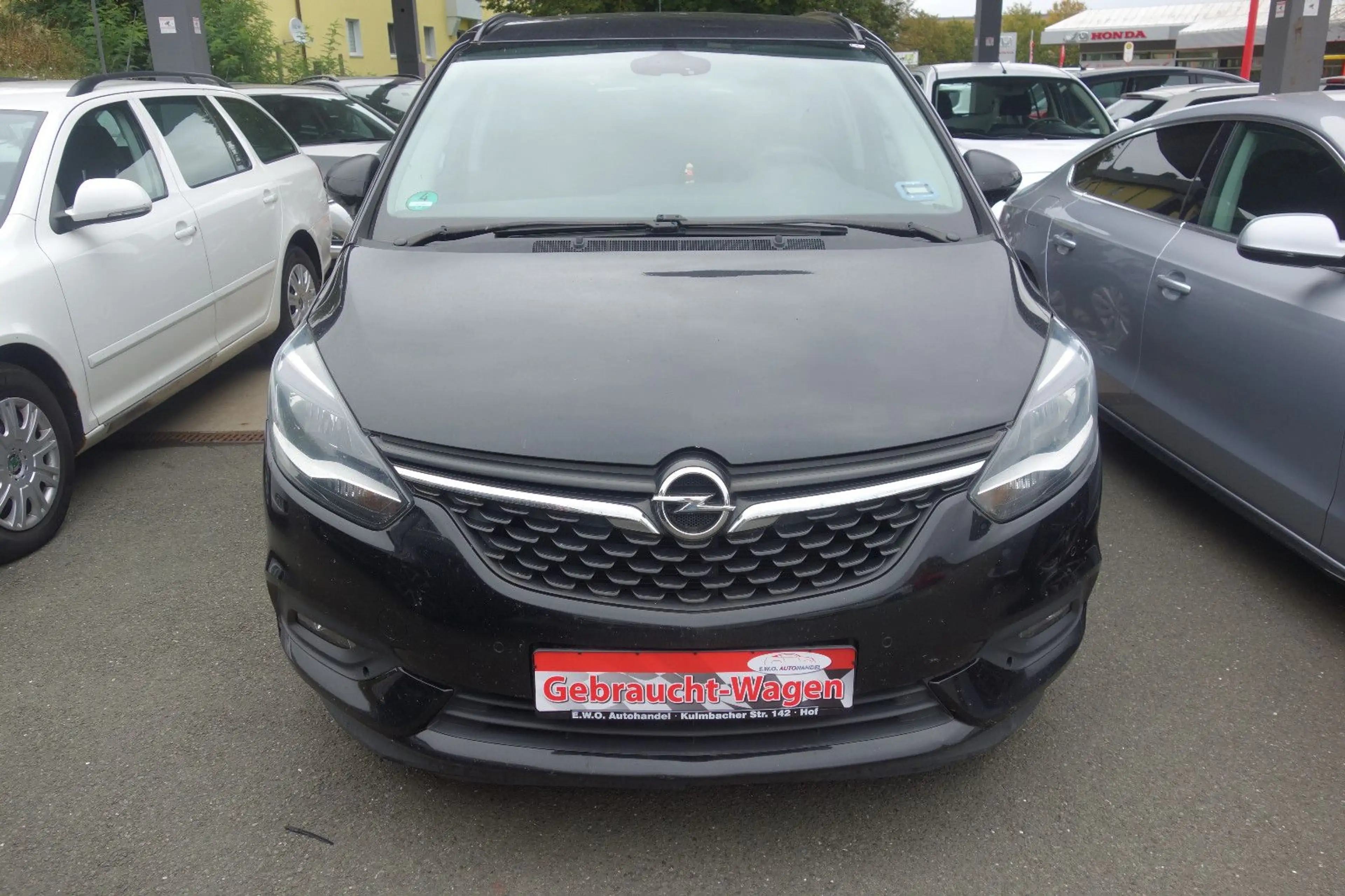 Opel Zafira C ON Start/Stop — photo 2