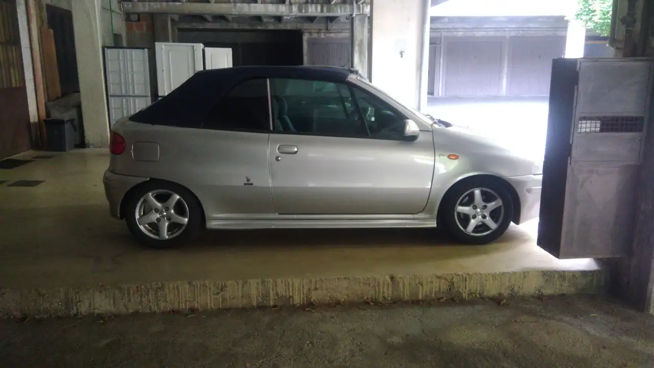 Fiat Punto Cabrio 1.2 16v, foto 3