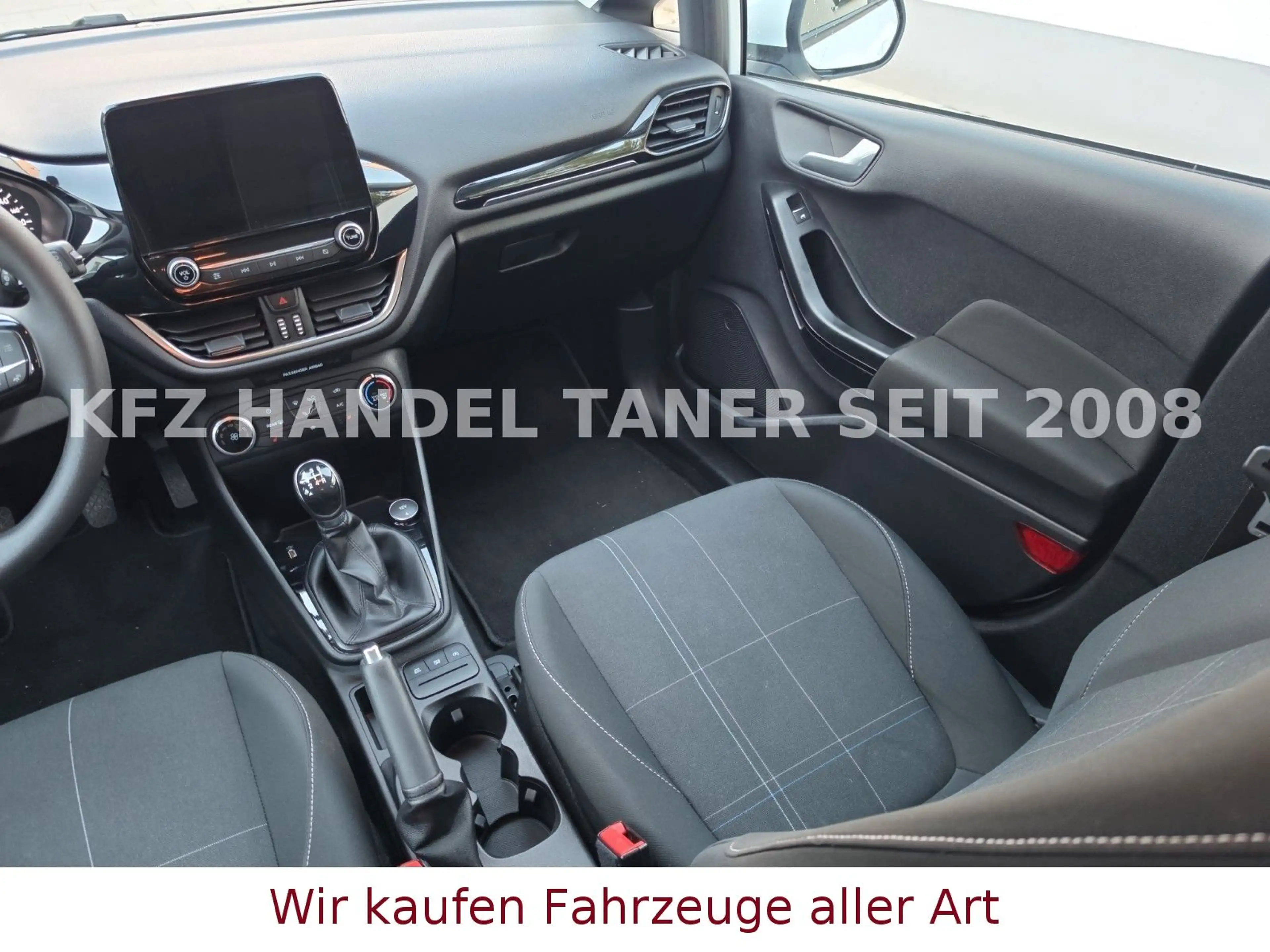 Ford Fiesta Cool & Connect — photo 11