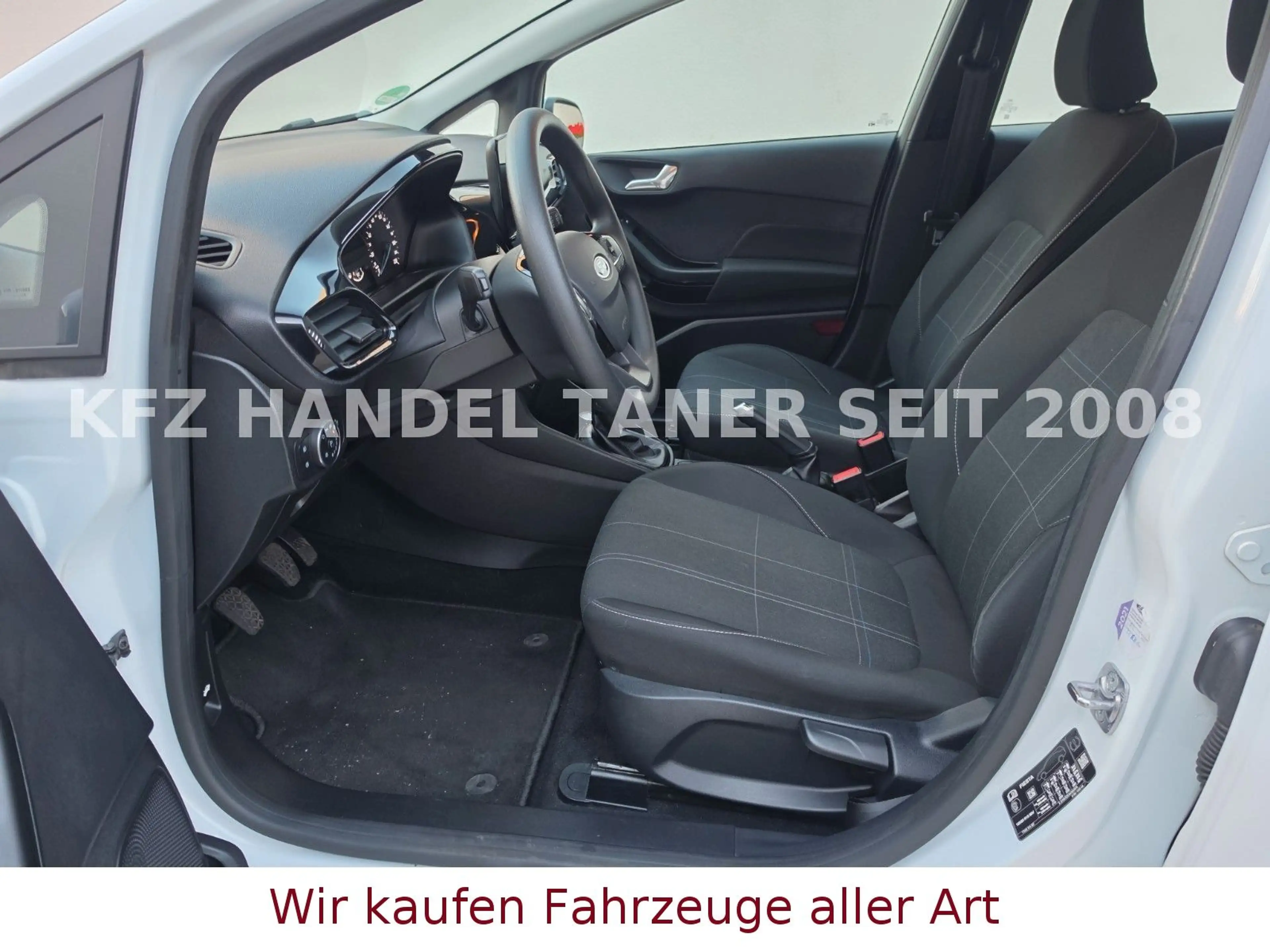 Ford Fiesta Cool & Connect — photo 13