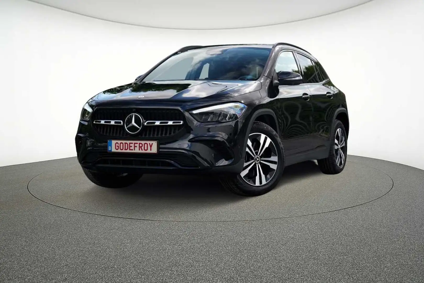 Mercedes-Benz GLA 250 e 360° / Keyless / Night / spiegelpack / Noir - 1