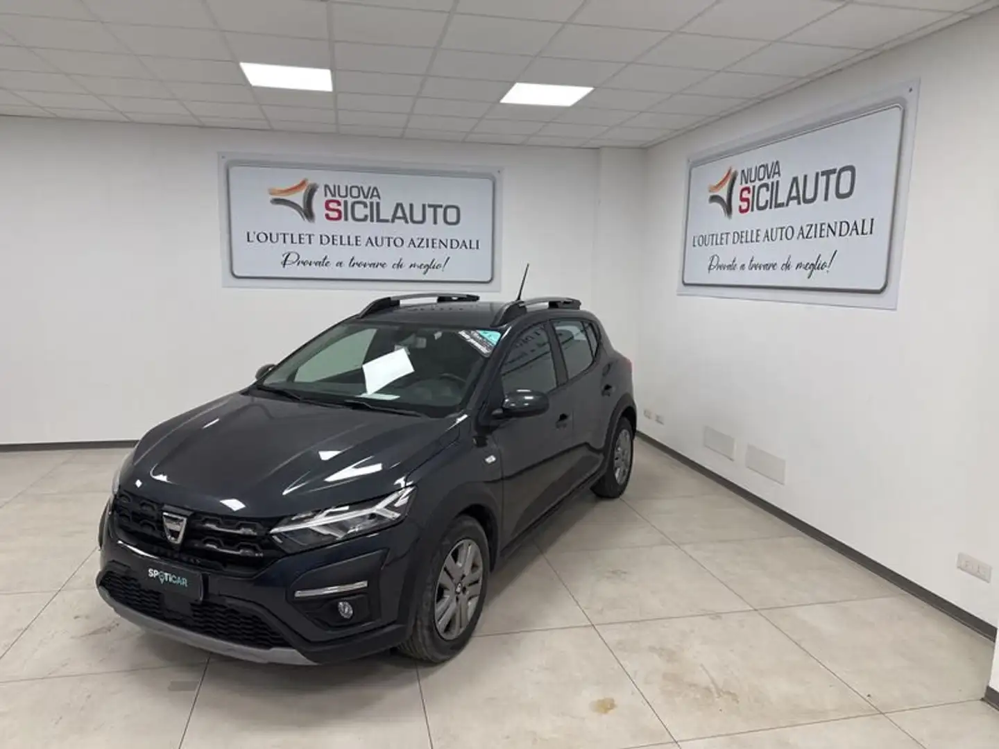 Dacia Sandero Stepway III 2021 Stepway 1.0 tce Comfort 90cv Grigio - 2
