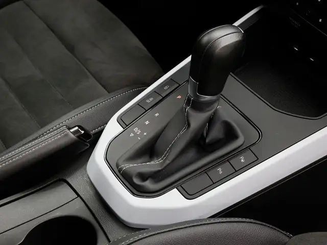 Seat Arona view 10