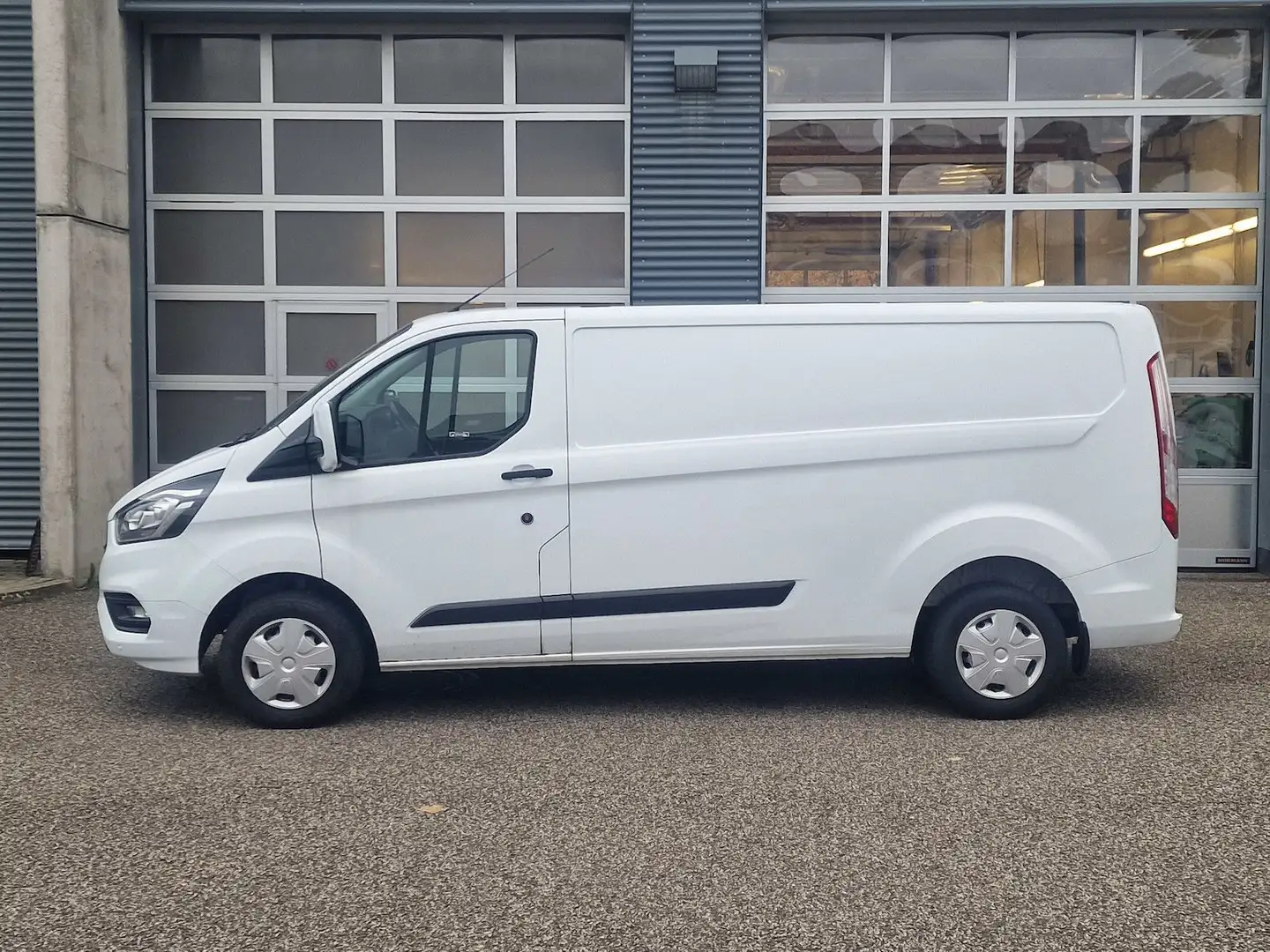Ford Transit Custom 300 L2 Trend Weiß - 2