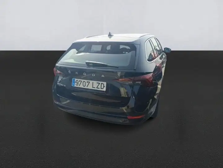 Škoda Octavia 2022, foto 4