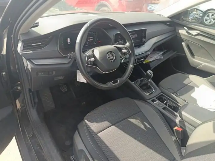 Škoda Octavia 2022, foto 7