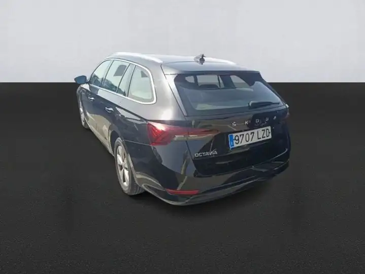Škoda Octavia 2022, foto 6
