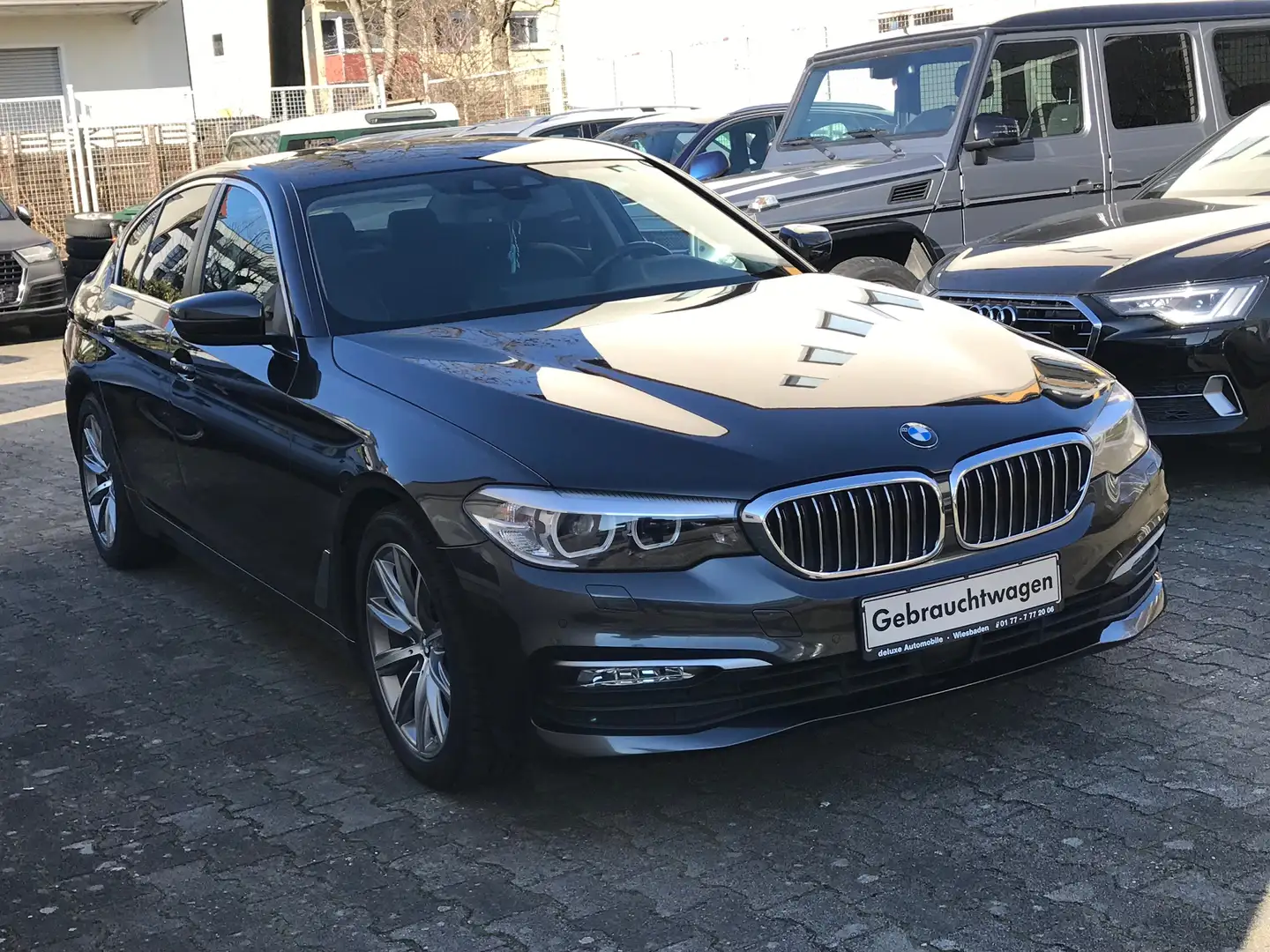 BMW 520 520d G30Sportpaket*Leder*ACC*Spuras.*Navi.*18 Zoll Grijs - 1