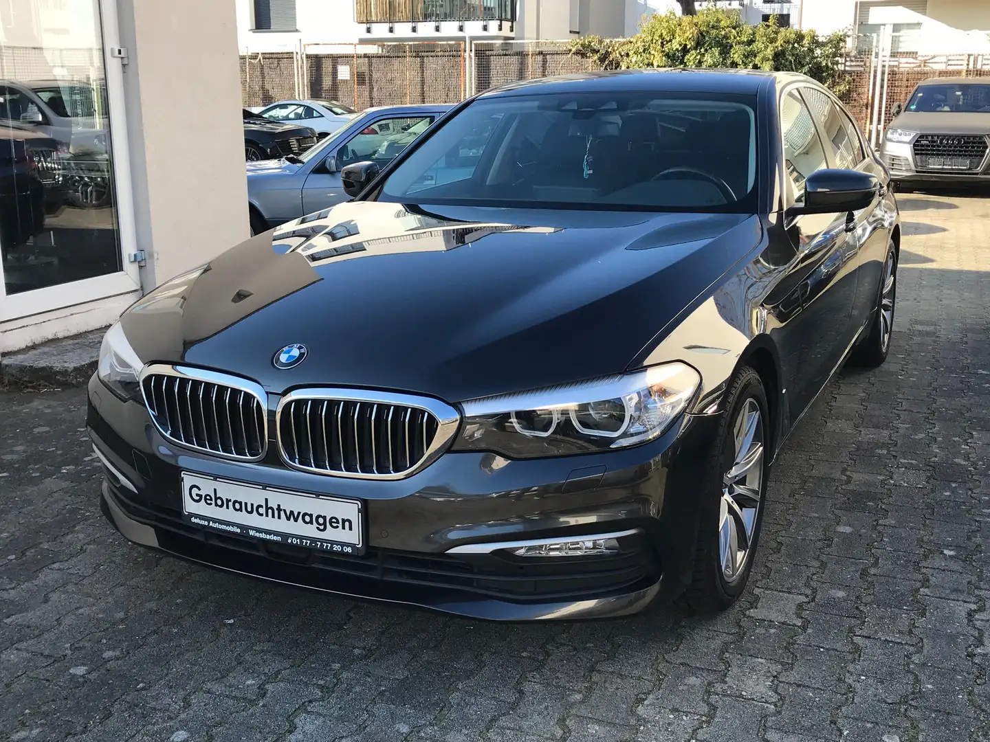 BMW 520 520d G30Sportpaket*Leder*ACC*Spuras.*Navi.*18 Zoll Grijs - 2