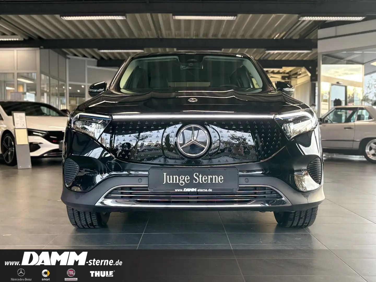 Mercedes-Benz EQB 300 EQB 300 4M Progressive Adv./FAP/Distronic/+ Flex Schwarz - 2