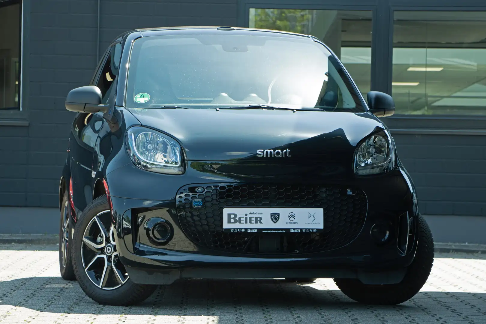 smart forTwo Cabrio EQ Noir - 2