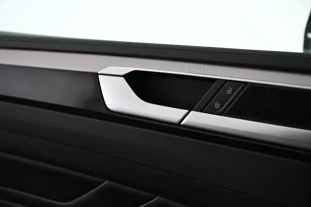 Volkswagen Arteon view 23