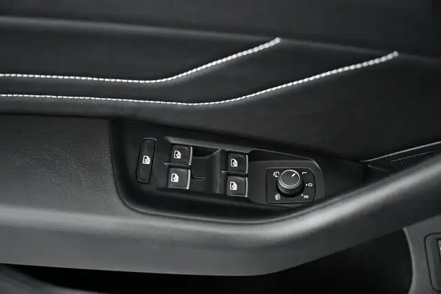 Volkswagen Arteon view 24