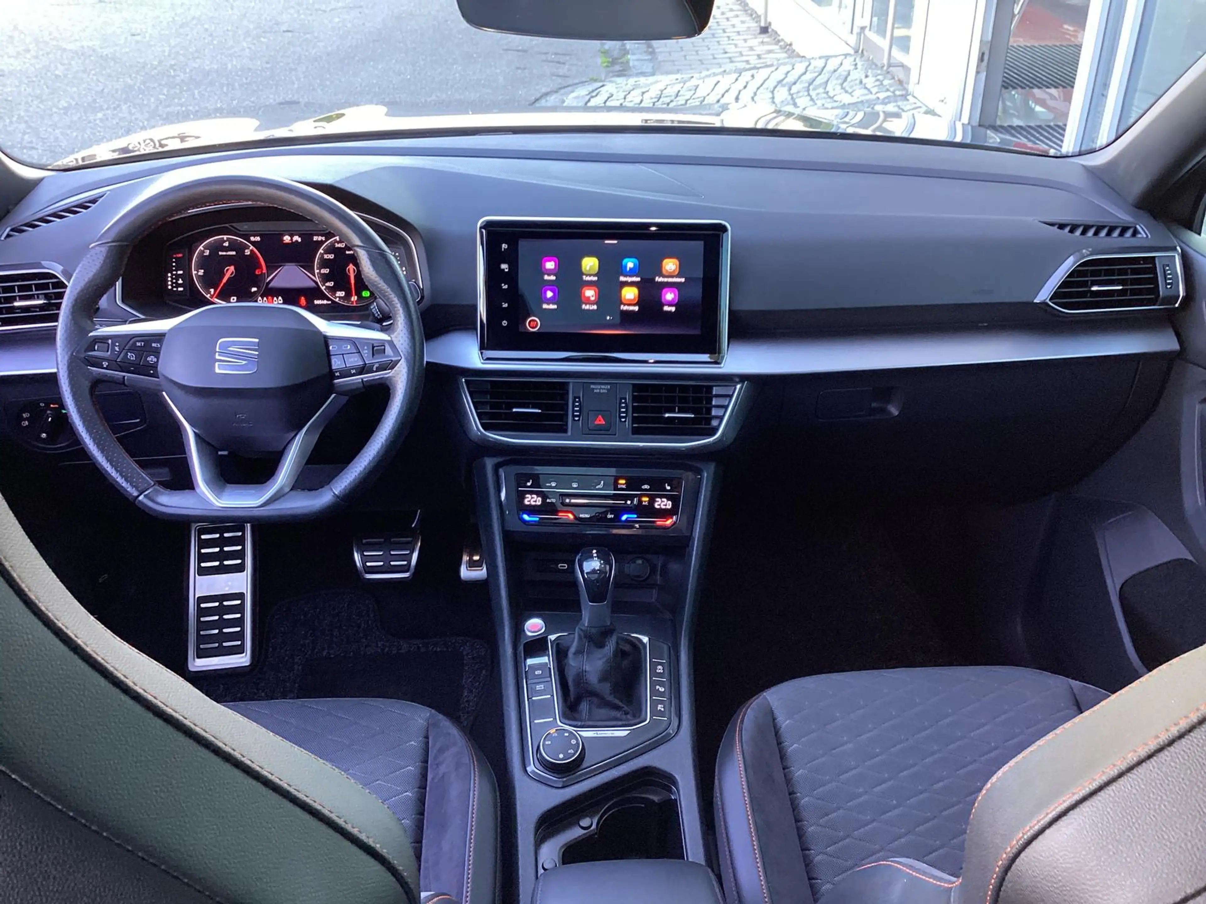 SEAT Tarraco 2.0 TDI DSG FR 4Drive 7-Sitzer/Pano/AHK — photo 7