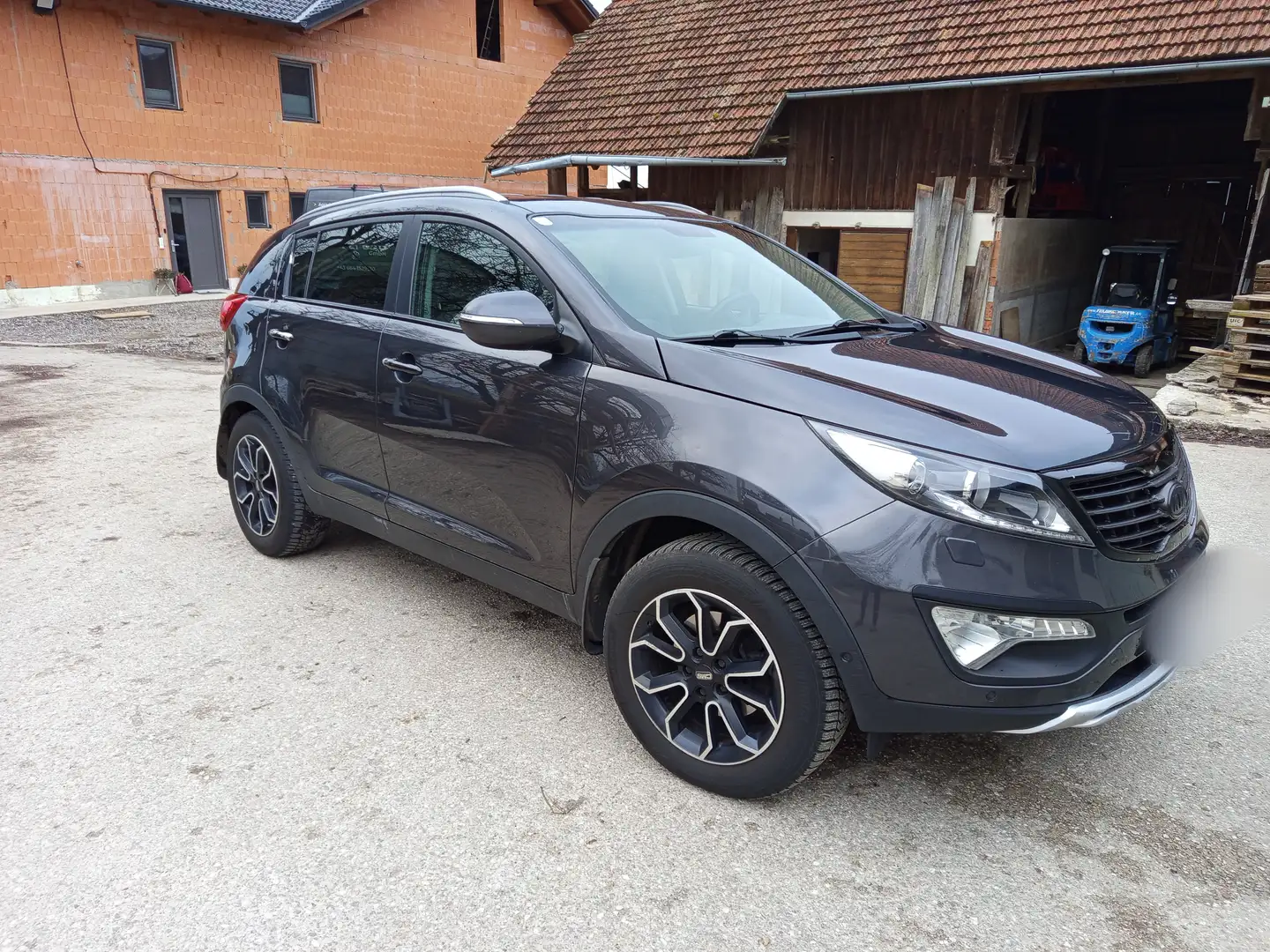 Kia Sportage Sportage Active 2,0 CRDi 4WD DPF Active Grau - 1