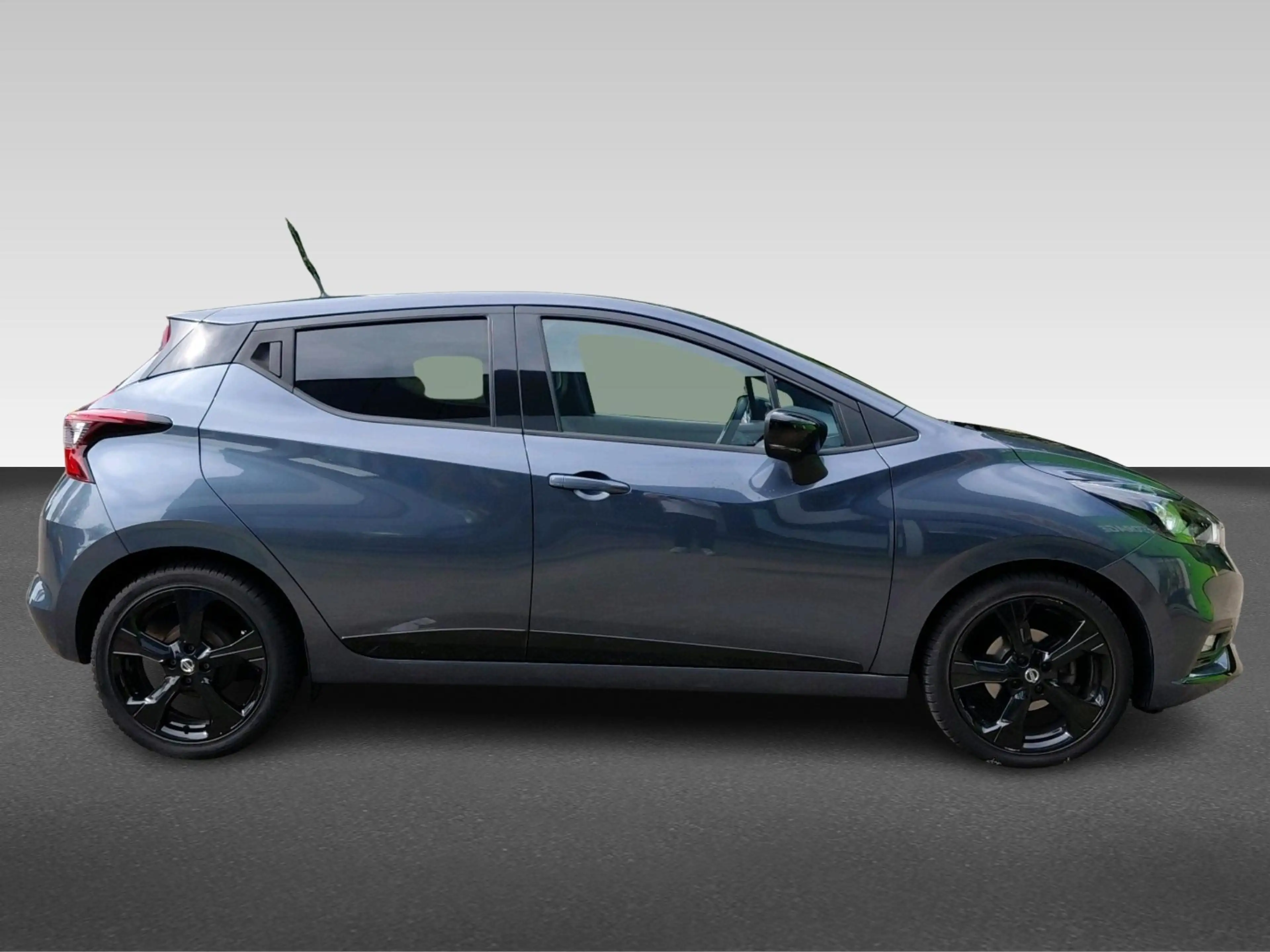 Nissan Micra 1.0 IG-T N-Sport — photo 9