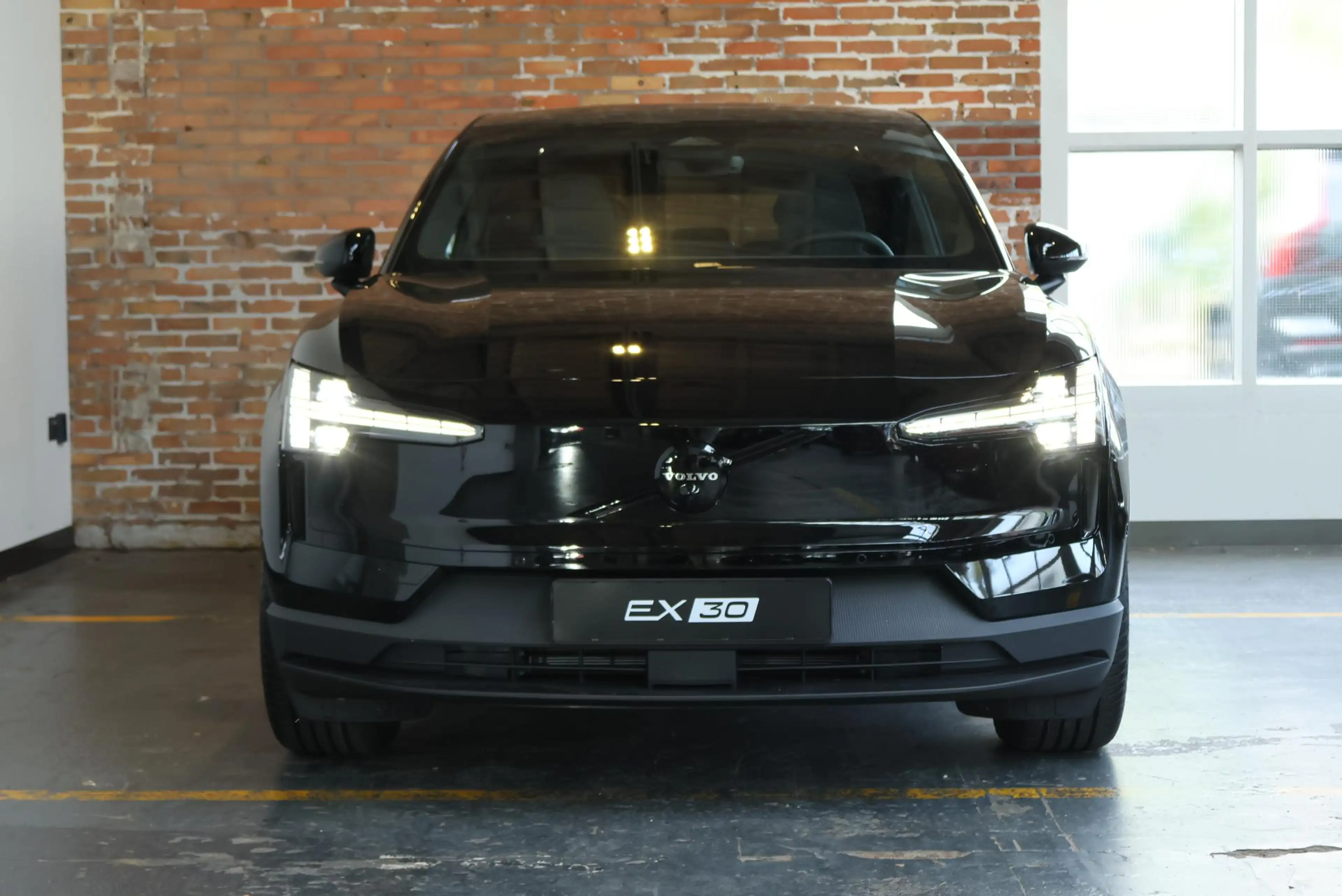 Volvo EX30 P5 Long Range Ultra Europa 69 kWh | Panoramadak | — photo 5