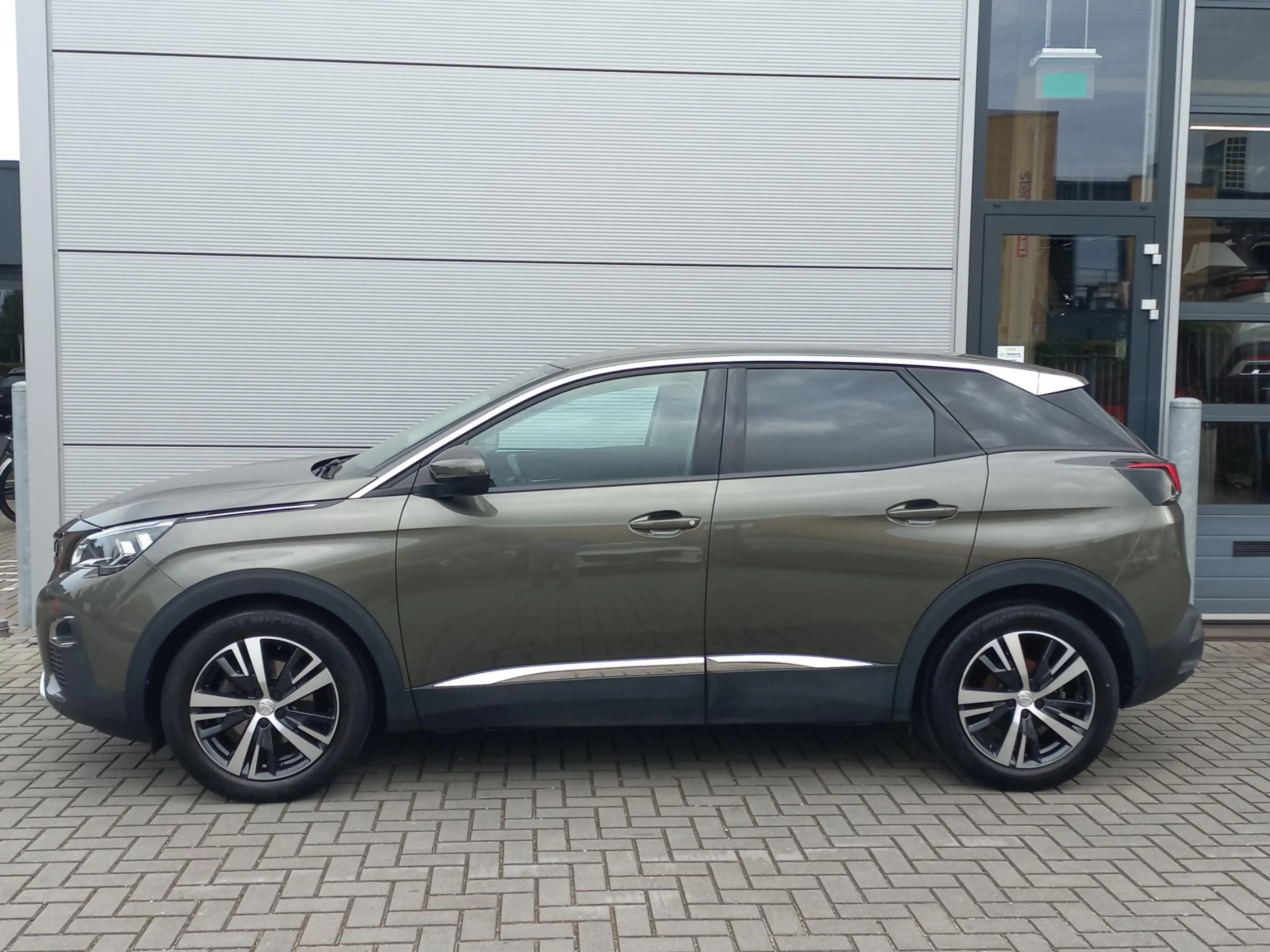 Peugeot 3008 1.2T 131pk Allure Automaat | Climate control | Nav — photo 3