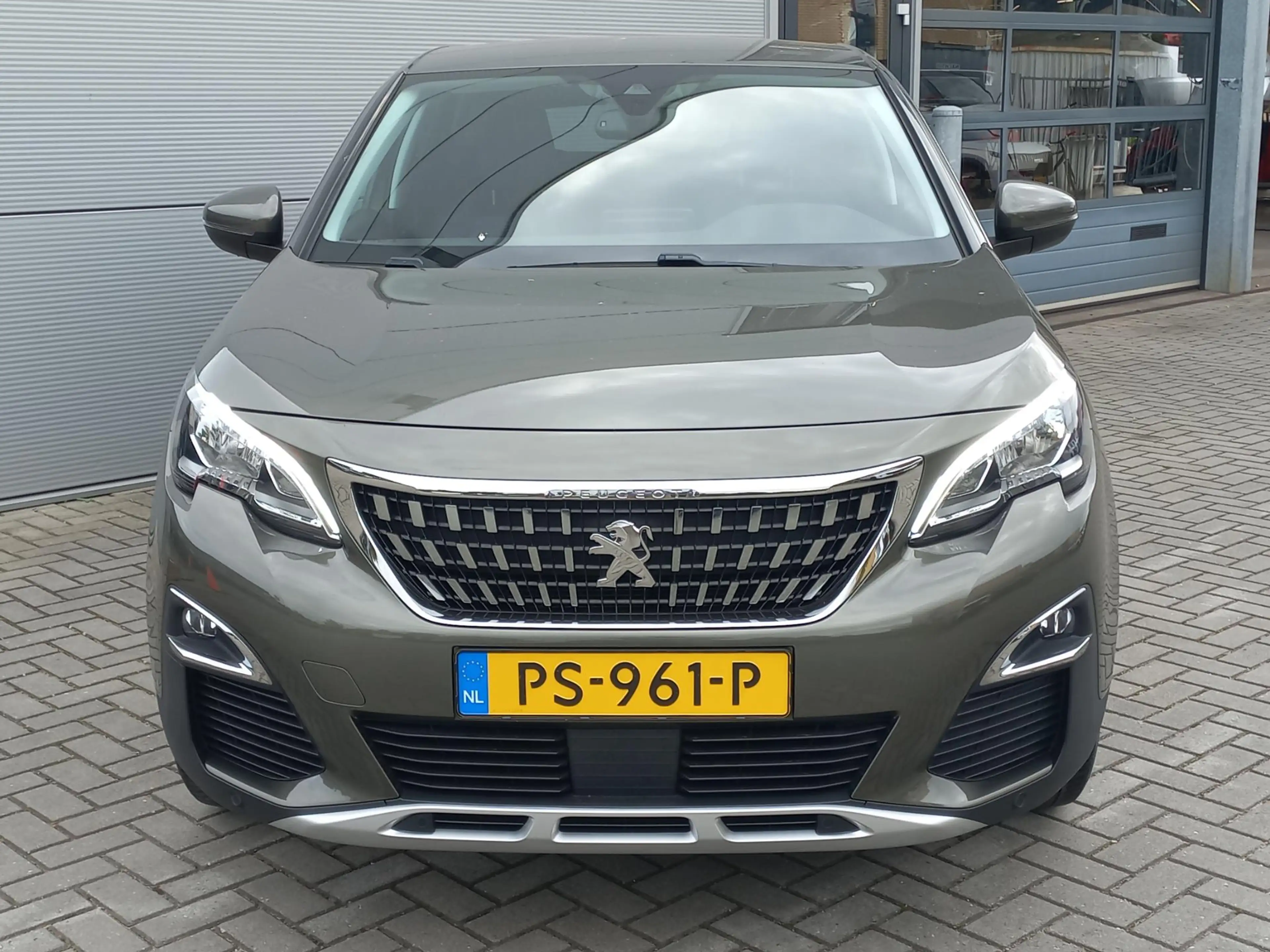Peugeot 3008 1.2T 131pk Allure Automaat | Climate control | Nav — photo 2