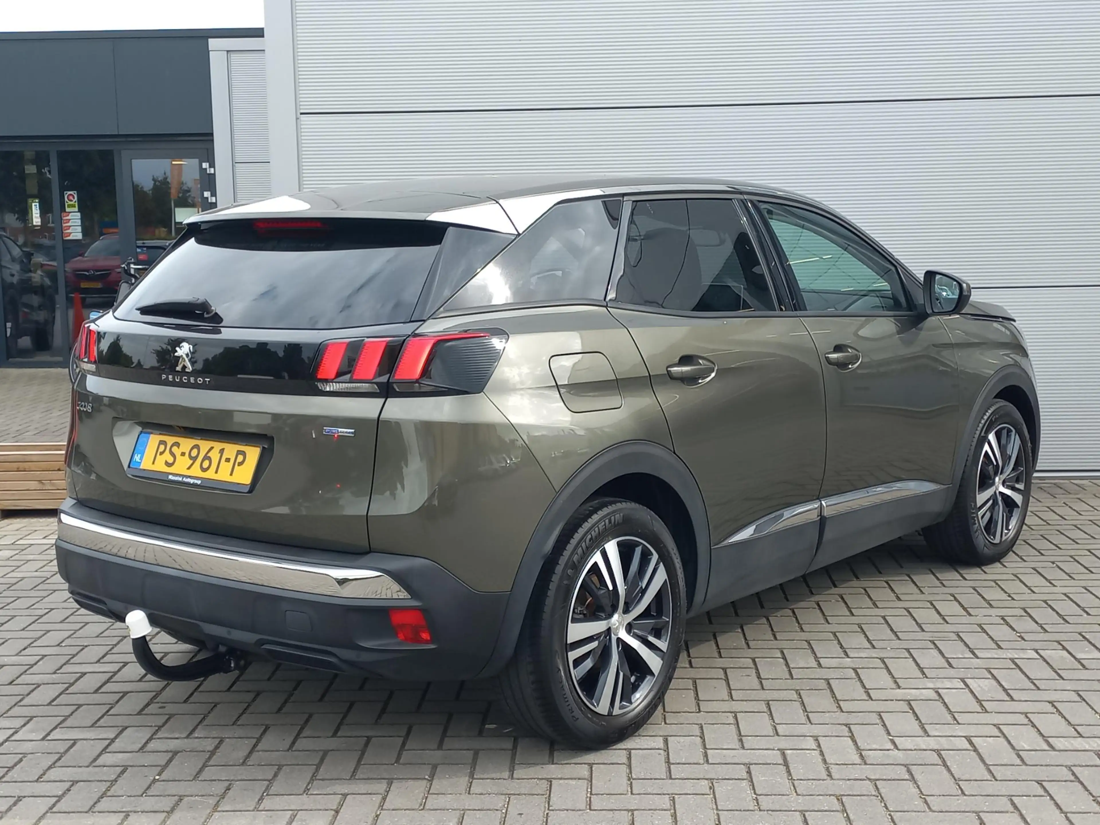 Peugeot 3008 1.2T 131pk Allure Automaat | Climate control | Nav — photo 4