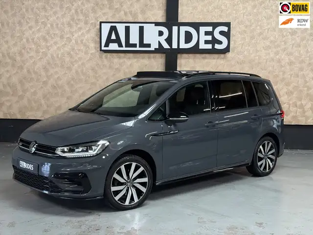 2023 Volkswagen Touran in Grey for sale